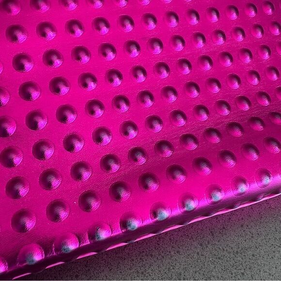 GEAR Vibrant Pink Textured 80’s Classic Dylan Clutch - Picture 6 of 7